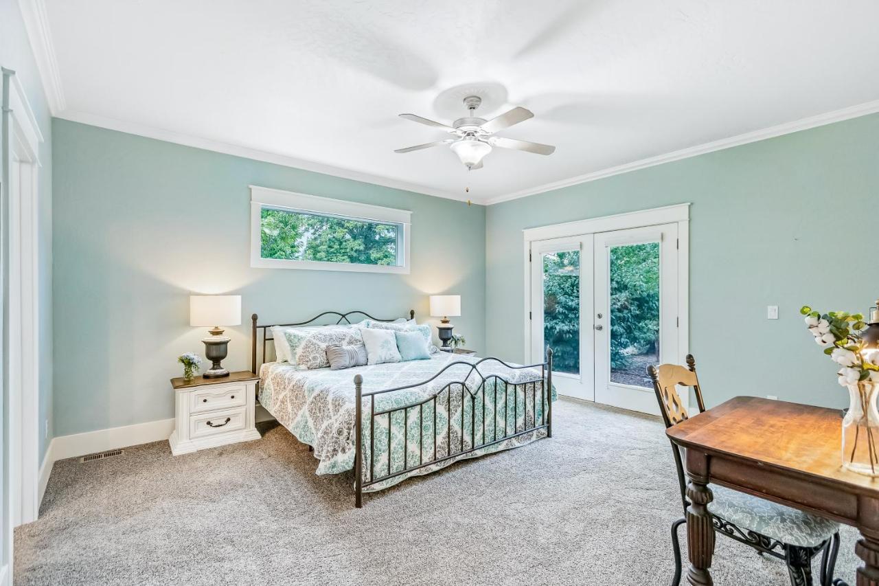 Classic Coeur D'Alene Estate Экстерьер фото